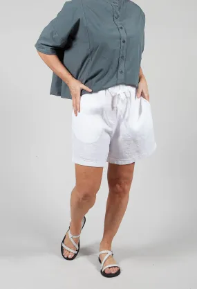 Linen Shorts in White