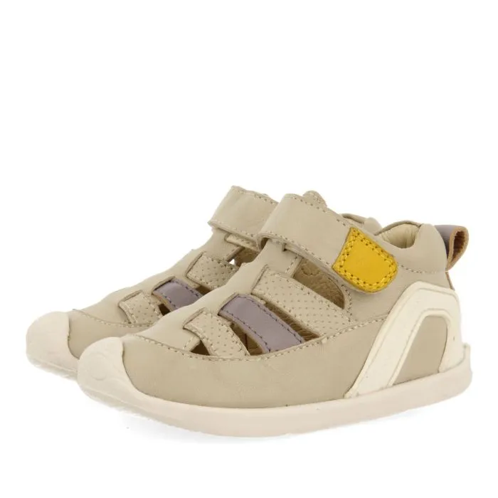 OFF-WHITE LEATHER BABY BROGAN STYLE SANDALS WITH COLOR ACCENTS